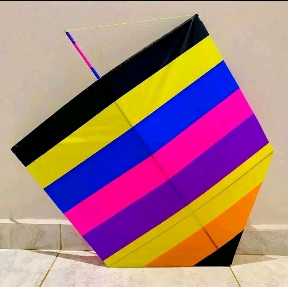 50 UNIDADES PIPAS 55 CM DA ❌TREME + RABIOLAS DE 8 METROS PRA CADA UMA 🪁