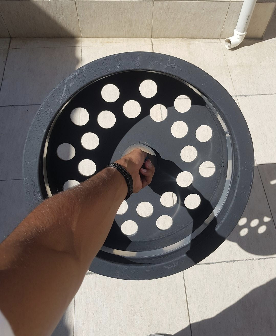CARRETILHA 20 POLEGADAS CATRACADA DESTRAVADA INVERNIZADAS