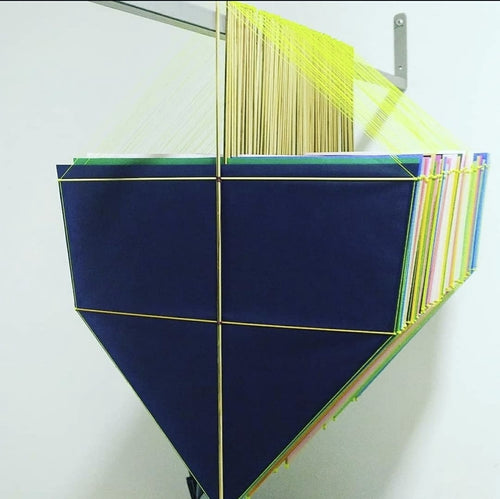 100 UNIDADES DE PIPAS 45 CM SORTIDAS